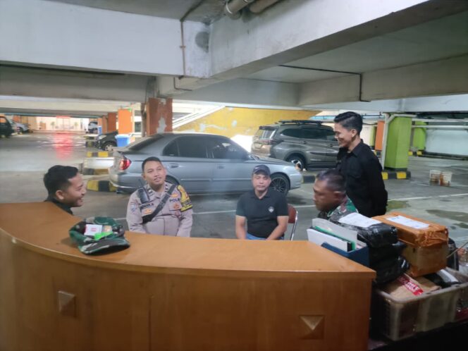 
					Pembinaan SATPAM, Polisi Perkuat Sinergi Keamanan Lingkungan Warga Komplek