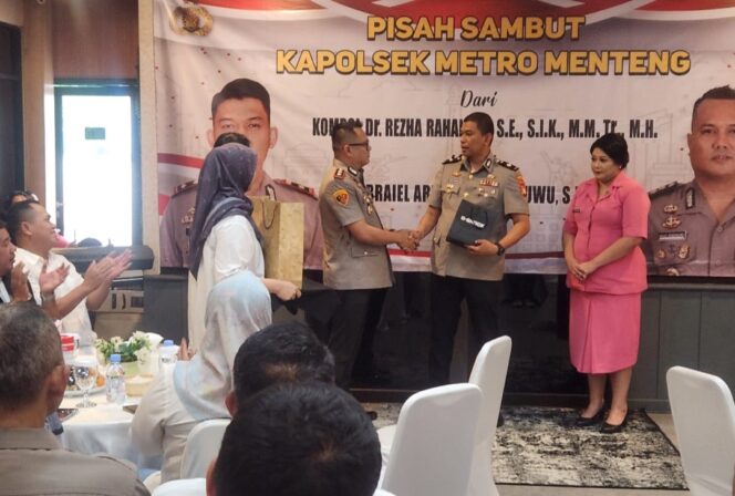 
					Polsek Metro Menteng Gelar Pisah Sambut Kapolsek, Perkuat Sinergi Tiga Pilar Jaga Stabilitas Wilayah