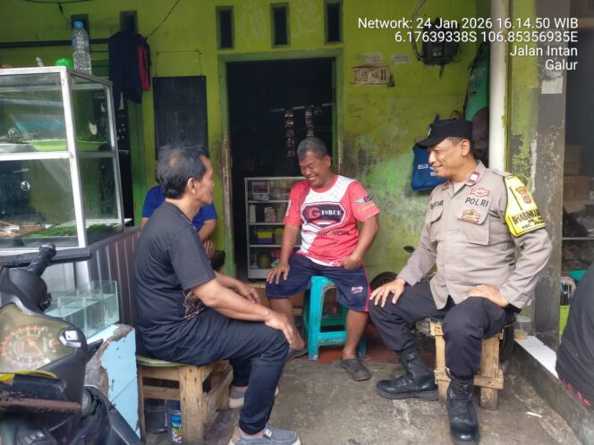 
					Bhabinkamtibmas Sambangi Korban Pencurian di Galur, Dorong Pelaporan dan Perkuat Kewaspadaan Warga