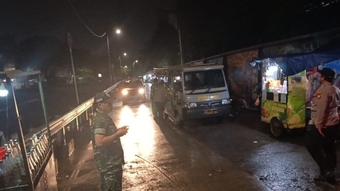 
					Tiga Pilar Perketat Patroli Perbatasan Kwitang Kalipasir, Menteng Siaga Cegah Tawuran