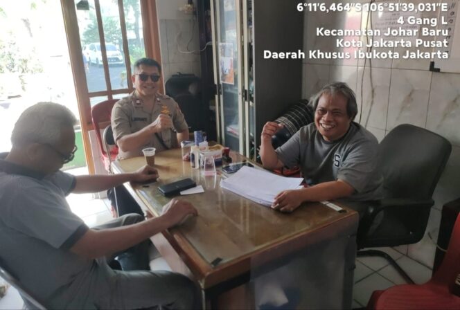 
					Cegah Konflik Sejak Dini, Polisi dan Warga RW 005 Johar Baru Perkuat Kewaspadaan Lingkungan
