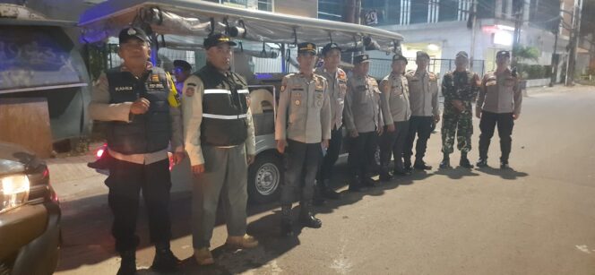 
					Patroli Tiga Pilar Amankan Perbatasan Manggarai Tambak, Tawuran dan Kriminalitas Ditekan