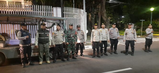 
					Menteng Siaga Malam, Patroli Tiga Pilar Dikerahkan Tekan Kriminalitas