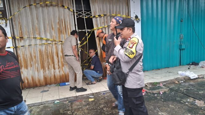 
					Gerak Cepat Polsek Metro Menteng Tindaklanjuti Laporan Kebakaran Ruko Kosong di Pegangsaan