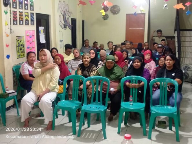 
					Bhabinkamtibmas Bersama Tiga Pilar Hadiri Pemilihan Ketua RT 004/009 Kebon Kacang