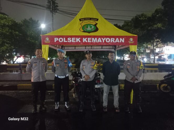 
					Kehadiran Nyata Polri, Pos Pantau Anti Tawuran Kemayoran Dipastikan Siap Dini Hari