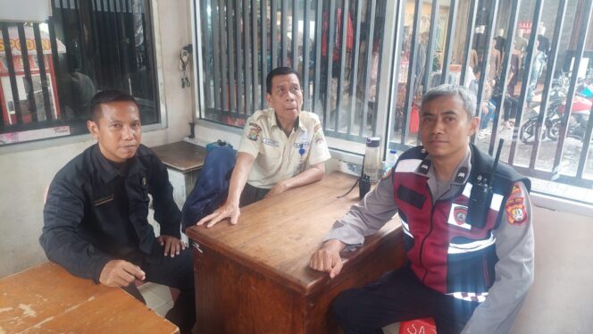 
					Patroli Dialogis Unit Sabhara Lewat Dialog Dengan Satuan Pengamanan