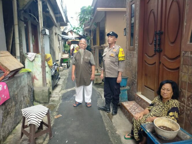 
					Bhabinkamtibmas Lakukan Sambang dan Cooling System ke Korban Jaya 65 di Galur