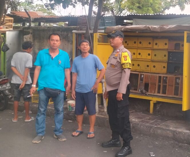 
					Sentuhan Humanis Polisi Jaga Kondusivitas, Tokoh RW 10 Diajak Aktif Amankan Lingkungan