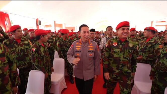 
					Retret Kokam Muhammadiyah, Kapolri Tekankan Sinergitas Jaga Persatuan hingga Kamtibmas