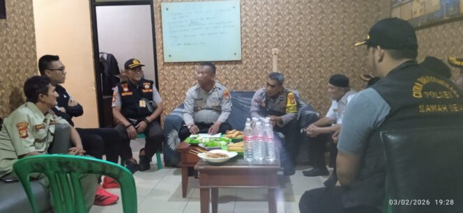 
					Polsek Sawah Besar Gelar Silaturahmi Kamtibmas Bersama Pokdar di Polsubsektor Kartini