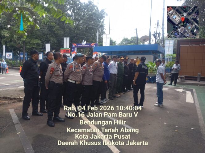 
					Polsek Metro Tanah Abang Gelar Apel Pelayanan Pengamanan Unjuk Rasa di Kantor PAM Jaya