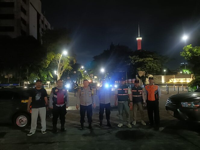 
					Patroli Operasi Pekat Jaya 2026 Digelar di Sawah Besar, Polisi Sisir Lapangan Banteng hingga Pasar Baru