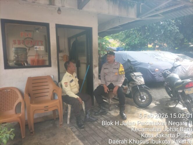 
					Cegah Gangguan Kamtibmas, Bhabinkamtibmas Johar Baru Intensifkan Patroli ke Gedung UKM