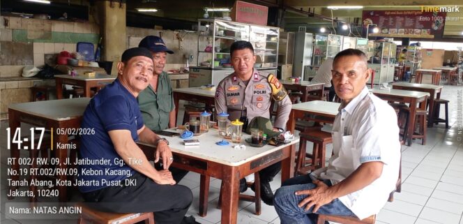 
					Bhabinkamtibmas Kebon Kacang Laksanakan Sambang Warga RW 09, Perkuat Sinergi dan Jaga Kamtibmas Wilayah