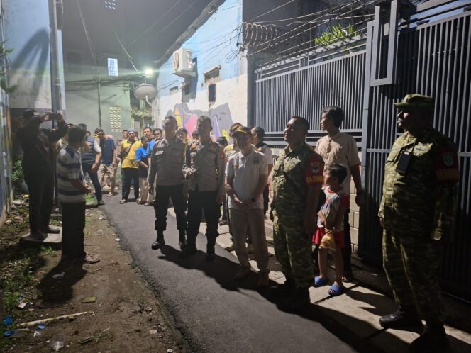 
					Polsek Senen Gelar Apel dan Patroli Gabungan 3 Pilar, Antisipasi Kerawanan Kamtibmas di Bungur