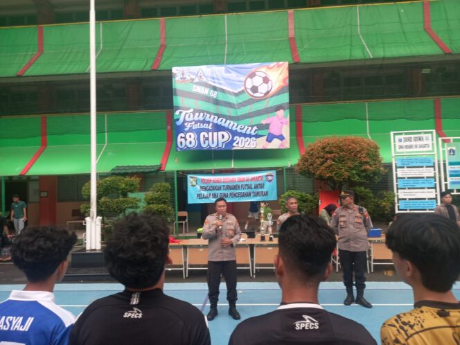 
					Kapolsek Senen Buka Turnamen Futsal Antar Pelajar, Upaya Cegah Tawuran di Jakarta Pusat