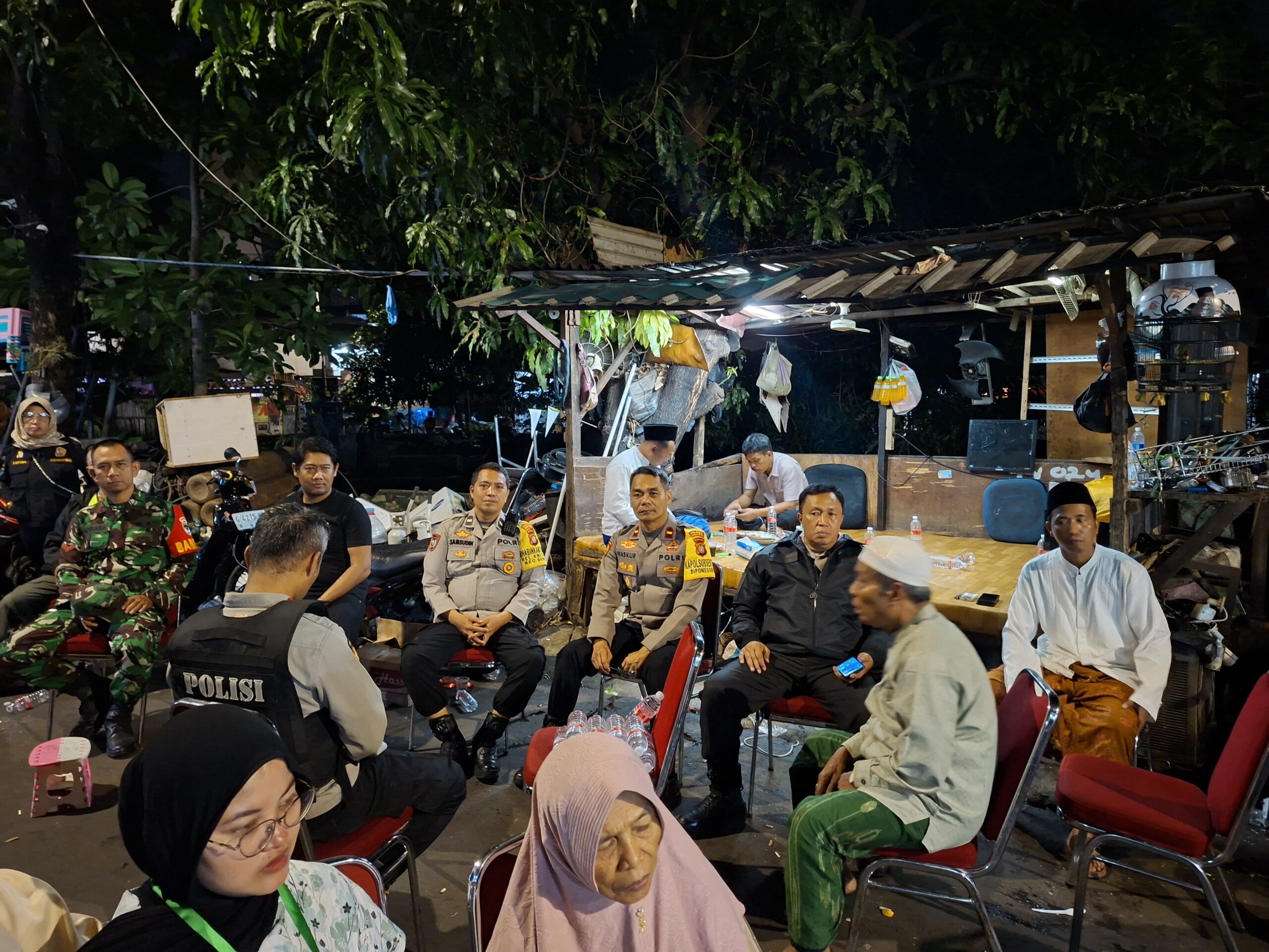Polsek Senen Gelar Ops Cipkon dan Patroli Tiga Pilar, Antisipasi Tawuran dan Kejahatan Jalanan