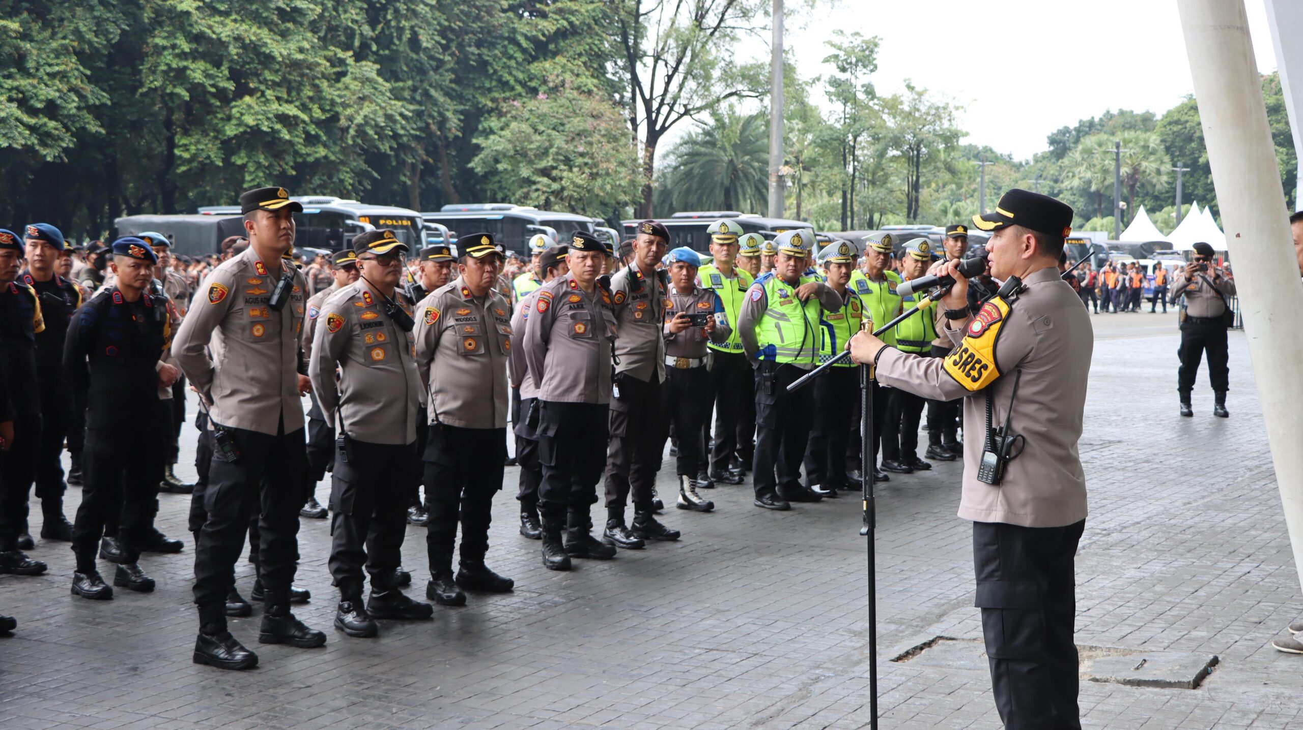 2.505 Personel Gabungan Layani Laga Persija Jakarta vs Arema FC di GBK