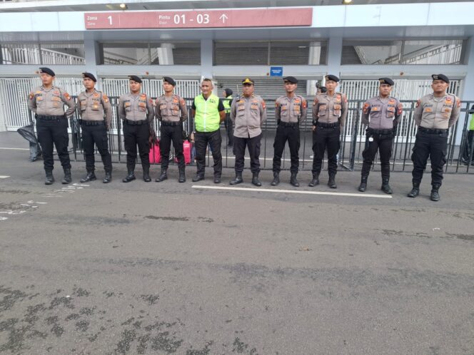 
					Zona 1 GBK Fokuskan Pelayanan dan Pengamanan Laga Persija vs Arema