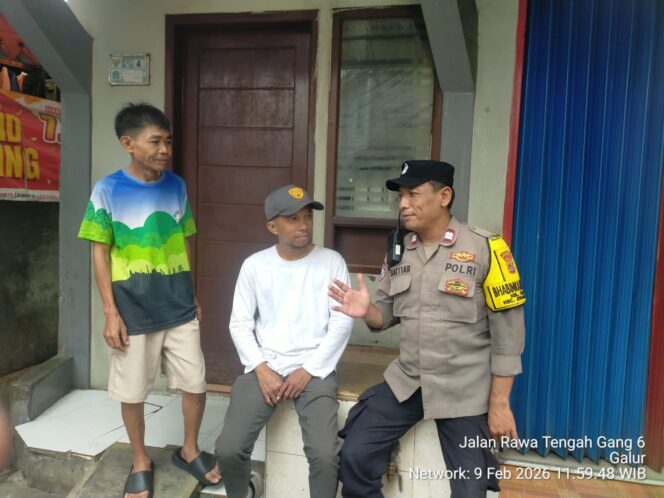 
					Polisi Dekat Warga, Sambang Tokoh Masyarakat Galur Jadi Kunci Jaga Stabilitas Kamtibmas