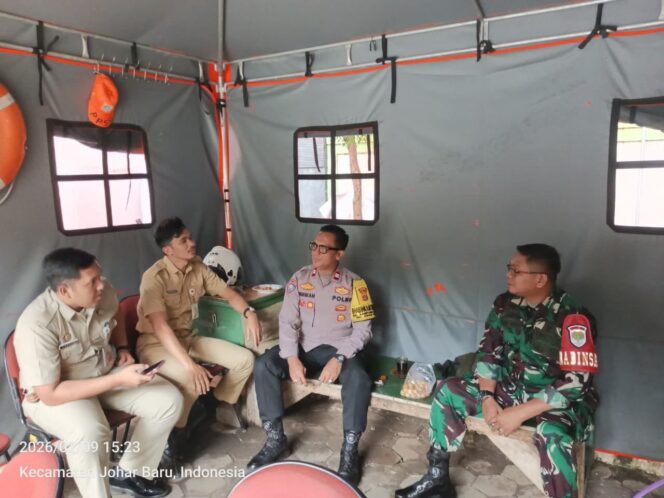 
					Sinergi Polisi dan Tiga Pilar Jaga Stabilitas Kamtibmas Kampung Rawa