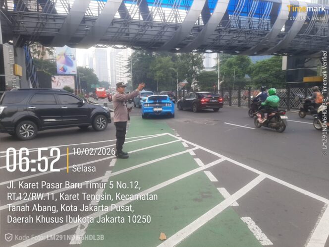 
					Strong Point Pagi Hari, Polri Atur Lalu Lintas di Pertigaan Karet Pasar Baru V Karet Tengsin