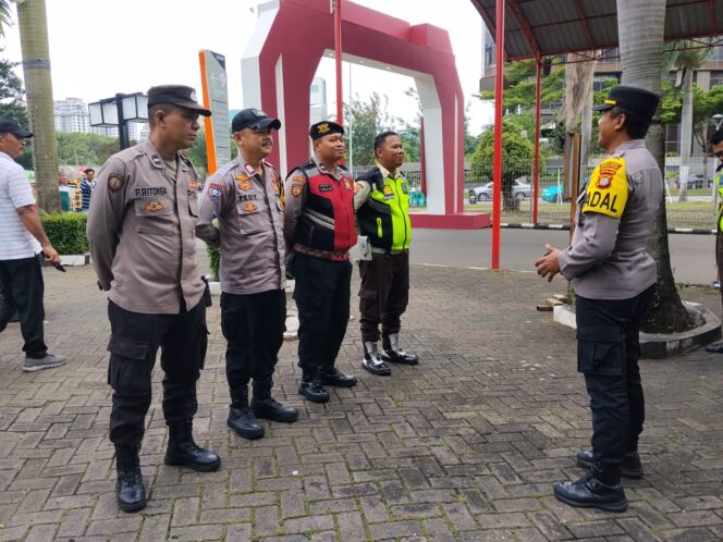 
					Polsek Kemayoran Gelar Apel Pengamanan IIMS 2026 di JIExpo