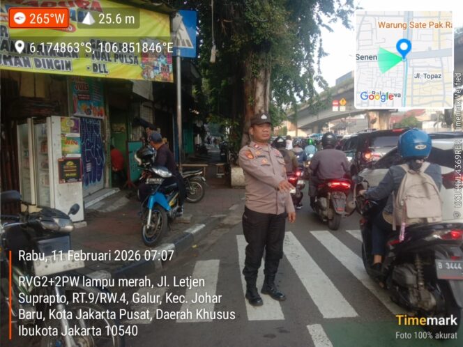 
					Pagi Hari, Arus Lalu Lintas Johar Baru Dikawal Ketat Aparat Kepolisian