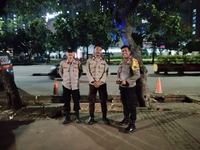 
					Patroli Ops Pekat Jaya 2026, Polsek Kemayoran Sisir Rusun Tahap 3 hingga Fly Over HBR Motik