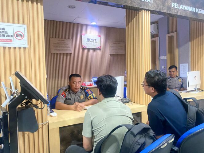 
					Warga Apresiasi Pelayanan SPKT Polda Metro Jaya: Cepat dan Ramah