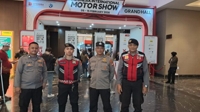 
					Polri Hadir Beri Rasa Aman, Ribuan Pengunjung Padati IIMS 2026 dengan Tertib