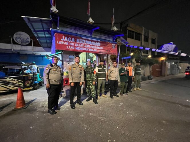 
					Tiga Pilar Bersatu Sisir Lapangan Banteng Tempat Ibadah, Dan Pemukiman, Cegah Gangguan Kamtibmas