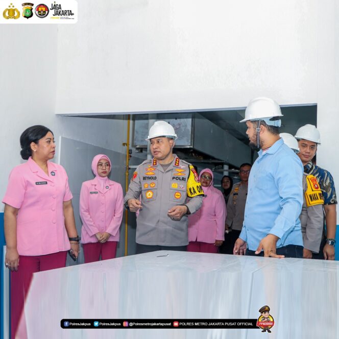 
					Presiden Resmikan 1.179 SPPG Polri dan 18 Gudang Ketahanan Pangan, Polres Jakpus Ikuti dari Cempaka Putih