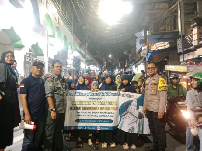 
					Polri Kawal Pawai Obor Sambut Ramadhan, Situasi Kampung Rawa Kondusif