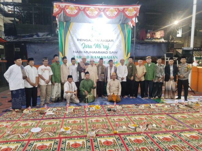 
					Bhabinkamtibmas Karet Tengsin Bersama Tiga Pilar Hadiri Pengajian Akbar Isra Mi’raj dan Tarhib Ramadhan 1447 H