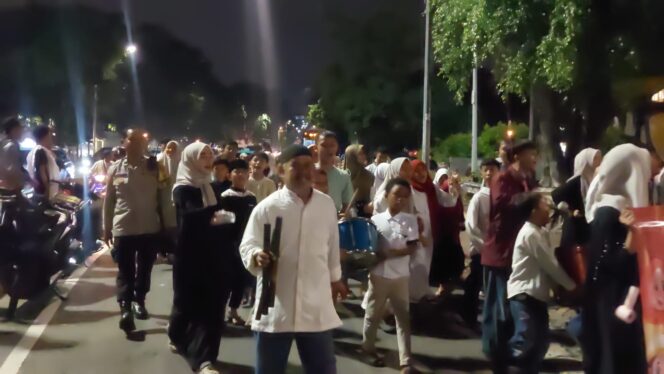 
					Pengawalan Pawai Obor Ramadhan di Masjid An Nur Pasar Baru Berjalan Aman dan Lancar