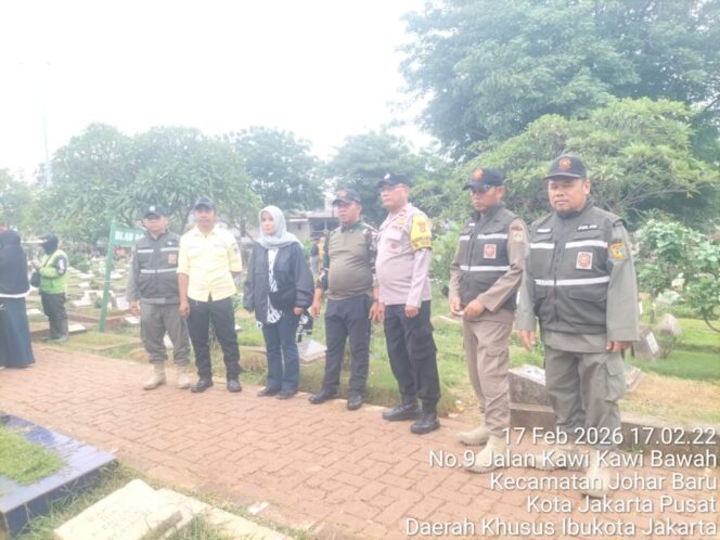 
					Sinergi Pengamanan Ziarah Jelang Ramadhan, Situasi TPU Kawi-Kawi Kondusif