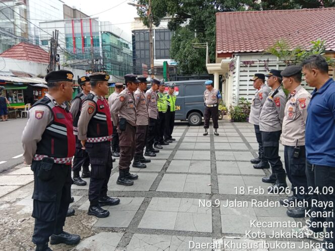 
					Polsek Senen Laksanakan Pengamanan Pelayanan Rencana Aksi Unjuk Rasa di Kantor DPP PKB