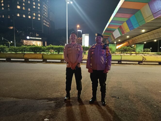
					Mengawal Malam Ramadhan, Polisi Hadir Jaga Keamanan Wilayah Kemayoran