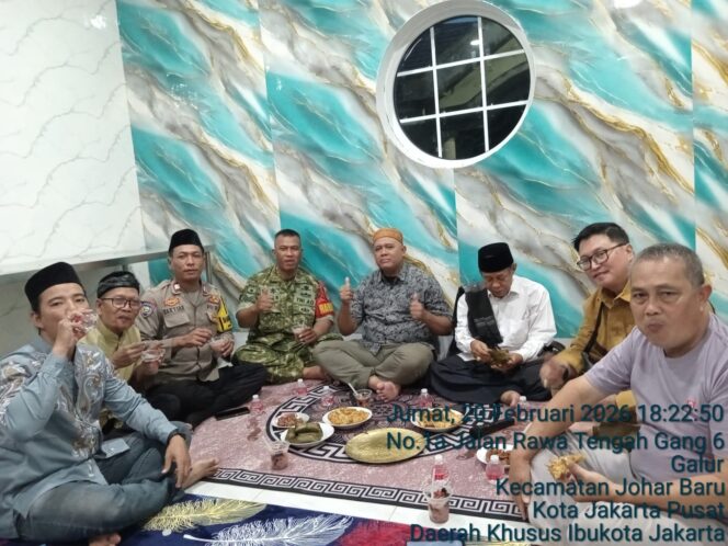 
					Sinergi Bhabinkamtibmas dan Babinsa, Hadiri Bukber Ramadhan 1447 H dan Peresmian SPPG Galur Perkuat Kebersamaan Warga