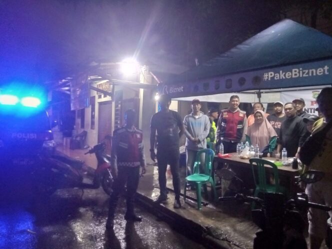 
					Patroli Dini Hari, Polisi Antisipasi Tawuran dan Gangguan Kamtibmas di Senen
