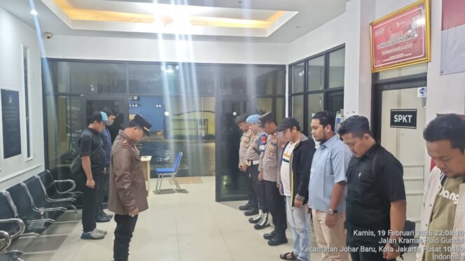 
					Apel Patroli Gabungan Tiga Pilar, Polsek Johar Baru Siaga Antisipasi Guantibmas di Bulan Ramadhan