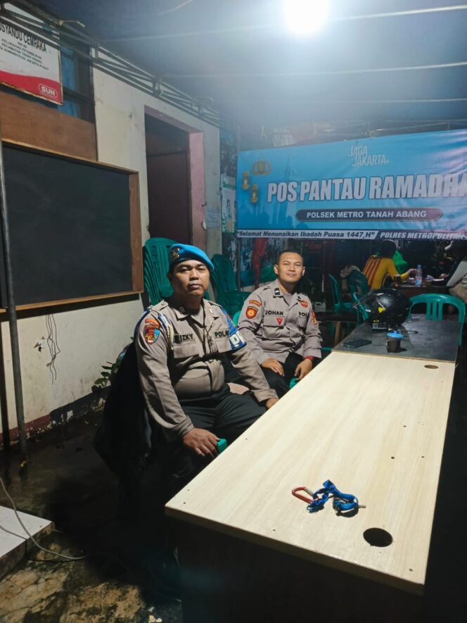 
					Polsek Metro Tanah Abang Intensifkan Patroli Dan Pelayanan Selama Ramadhan, Wujudkan Kamtibmas Aman Dan Kondusif