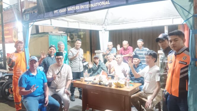 
					Sinergi di Bulan Suci, Polri dan Warga Jaga Keamanan Lingkungan