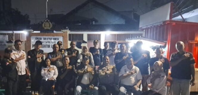 
					Bhabinkamtibmas Rawasari Ngopi Keliling Bersama Pokdarkamtibmas, Perkuat Sinergi Jaga Kamtibmas