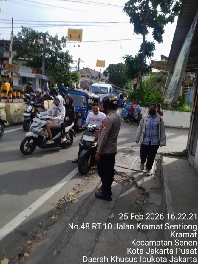 
					Polsek Johar Baru Intensifkan Pengaturan Lalu Lintas Sore Hari, Antisipasi Kepadatan dan Kerawanan