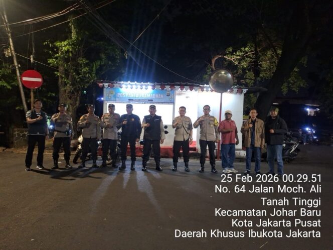 
					Kapolres Metro Jakpus Pastikan Pos Pantau Ramadhan Kota Paris Siaga dan Kondusif