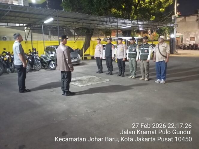 
					Tiga Pilar Kompak, Apel Patroli Malam Perkuat Antisipasi Gangguan Kamtibmas di Johar Baru