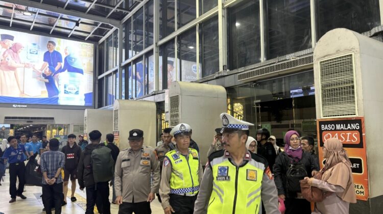 Apel KRYD dan Patroli Intensif Digelar di Stasiun Pasar Senen, Situasi Aman Terkendali